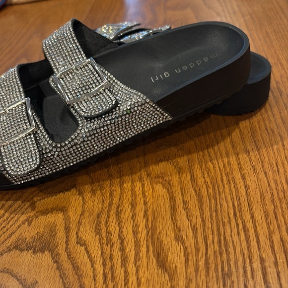 Madden Girl Black Slide Sandals, rhinestone straps, good condition, size 8.5-9 - Picture 3 of 7